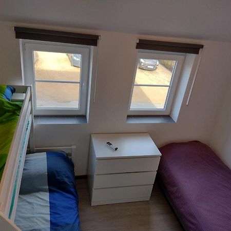 Huis Met Zonneterras, Tuin En Panoramisch Uitzicht Wellin Exterior photo
